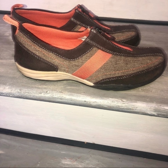 Lands end Woman’s NIB Zip Trekkers Shoes spice brown Size 8M new - Picture 6 of 9